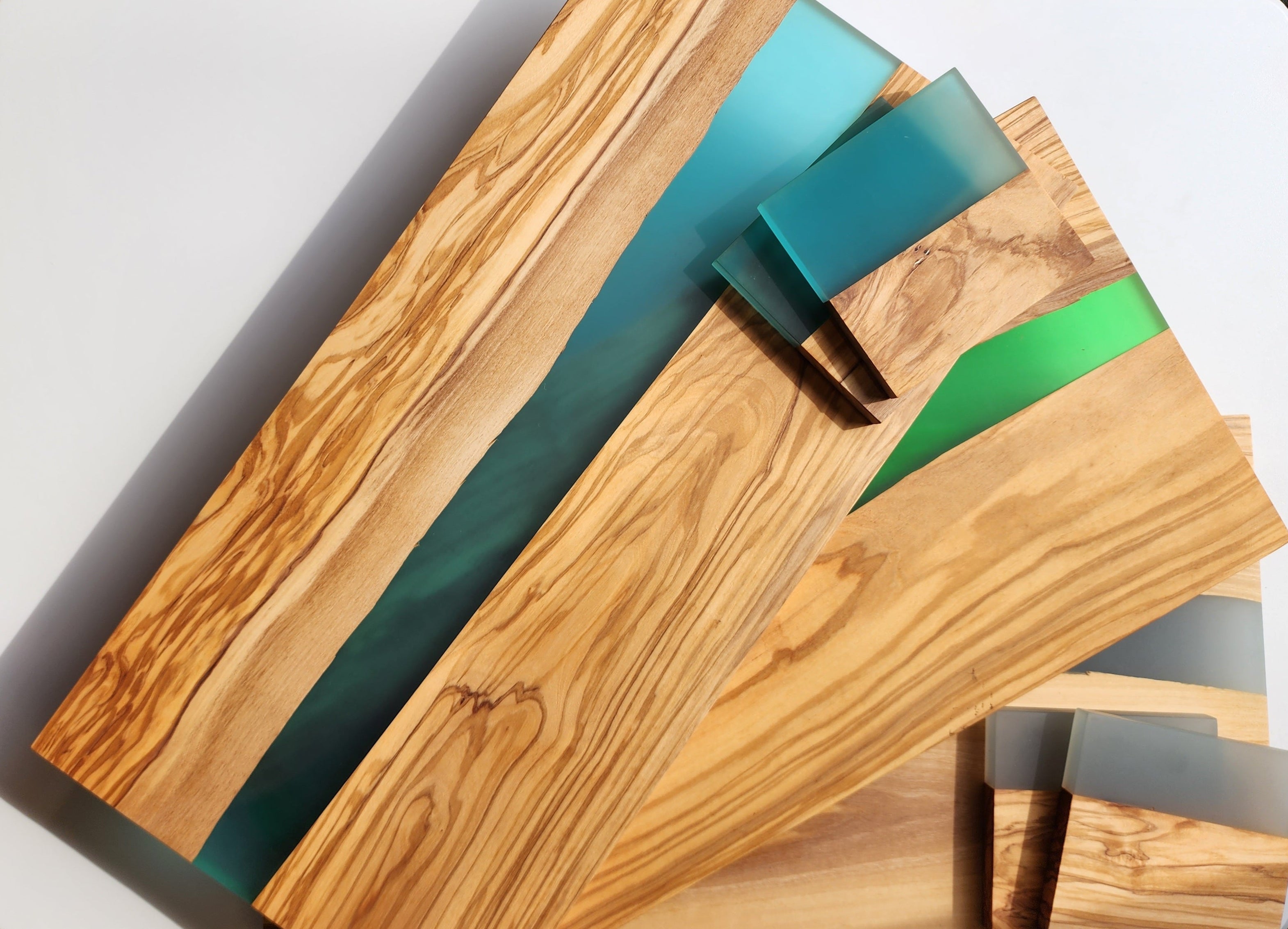 Olivewood and Resin Board